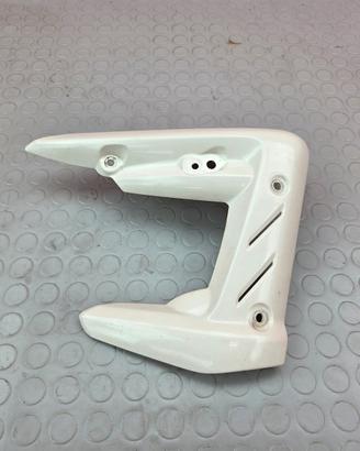 FIANCHETTO DESTRO TRIUMPH STREET TRIPLE 675 2007 2
