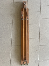 Treppiede pittura
