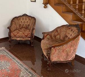 N. 2 POLTRONE IN STILE