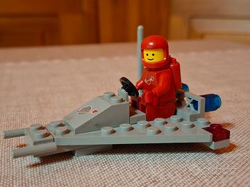 Classic Space 885: Space Scooter Lego