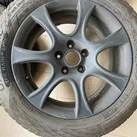 Cerchi 16” con pneumatici