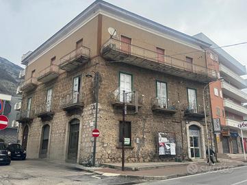 NEGOZIO A VENAFRO