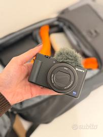 Sony ZV-1 + 4 batterie
