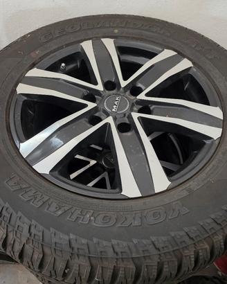 Cerchi e Gomme Mitsubishi l200