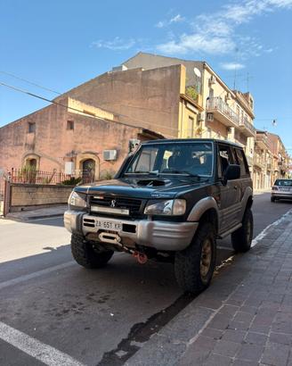 Hyundai galloper