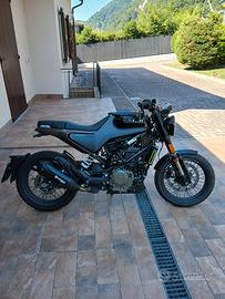 Husqvarna Svartpilen 401 - 2023