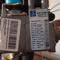 valvola gas caldaia ariston 