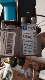 valvola gas caldaia ariston 