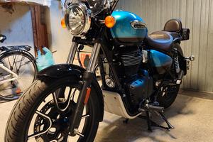 Royal Enfield Meteor 350 Supernova Blue