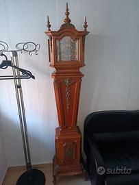 orologio a pendolo da terra 
