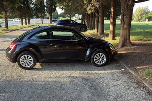 Volkswagen Maggiolino 1.6 Tdi (2014)