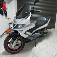 Gilera Nexus 500 Evo