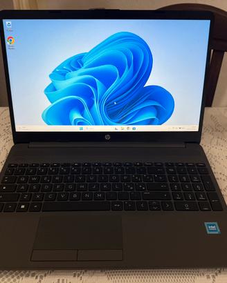 Portatile HP 250 G9 - Ideale studio/ufficio