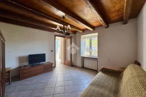 3 LOCALI A QUILIANO