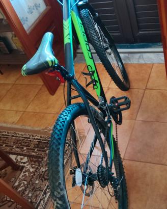 Mountain-bike 29 pollici nuova