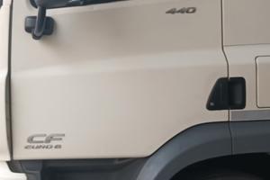 Autocarro daf 4 assi