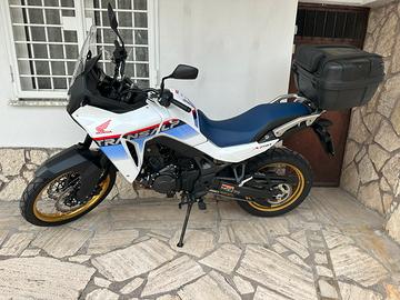 Honda transalp 750 NUOVA