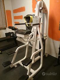 Nautilus Dip chin / trazioni ,flessioni assistite