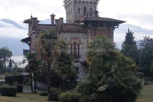 Immobile in asta di 1967 m² con più di 5 locali e 