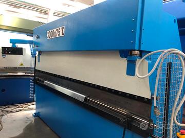 PIEGATRICE HACO IDRAULICA 3000 X 75 ton