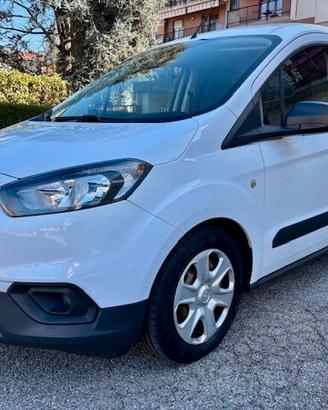 Ford Transit Courier 1.0 ECOBOOST 100cv NAVIGAT.