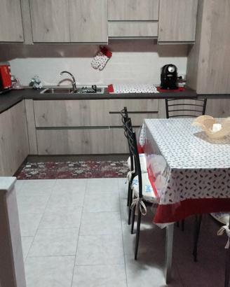 cucina componibile  nuovissima 