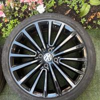cerchi completi vw up 17 195/14r17  goodyear