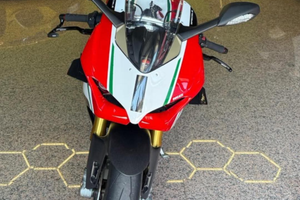 Ducati v4 spéciale Marchesini