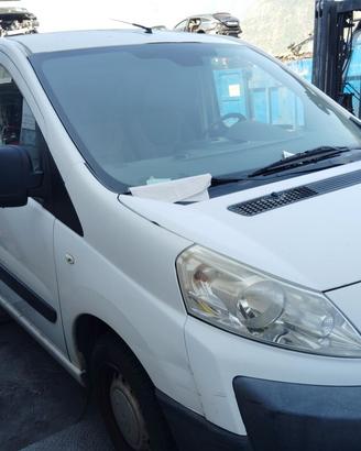PEUGEOT EXPERT 2.0 TD 2009 RHK  PER RICAMBI
