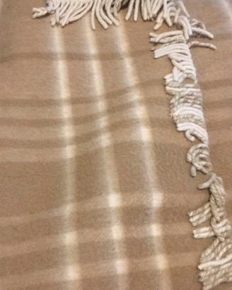 Coperta in lana matrimoniale