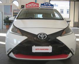 Toyota Aygo 1.0 VVT-i 69 CV 5 porte x-play-NEOPATE