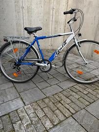 Bicicletta uomo 28 marca atala usata poche volte