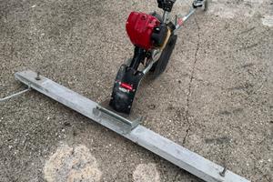 Staggia vibrante e sabbiatrice