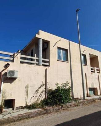 Immobile in asta di 225 m² con più di 5 locali a T
