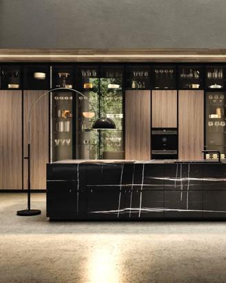 Cucina MONARCA isola e vetrine | dimensioni 3,3 m