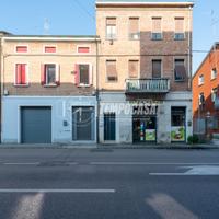 TRILOCALE RISTRUTTURATO PIANO TERRA