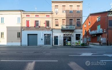 TRILOCALE RISTRUTTURATO PIANO TERRA