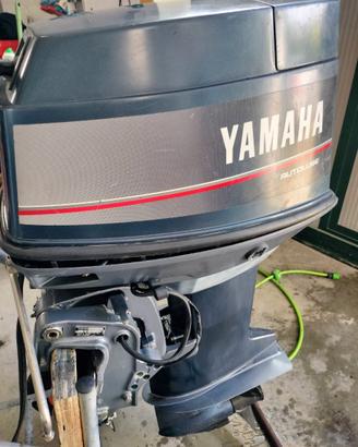 YAMAHA TOP 700