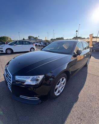 AUDI A4 Avant 2.0 TDI 122 CV S tronic Business