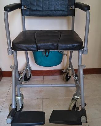 sedia a rotelle per uso interno
