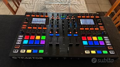 Traktor Kontrol S8