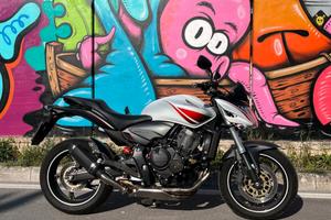 Honda Hornet 600 - 2010 - solo 22.000 km