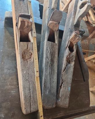 Pialla in legno antichi 