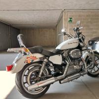 Harley-Davidson Sportster 883 - 2011