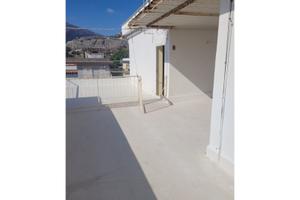 Partanna Mondello - 4 Vani + terrazzo.