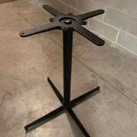 Base per tavoli. Disponibili 7