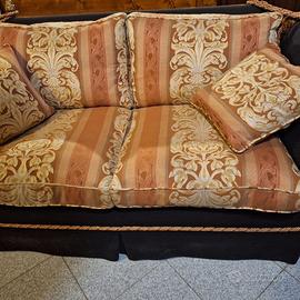 DIVANO SMANIA