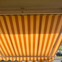 Tenda da sole a bracci