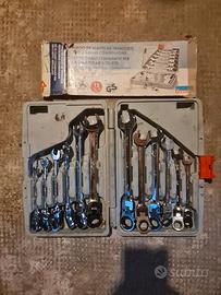 set 12 chiavi a cricchetto orientabile 