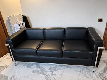 ALIVAR. divano LC 2